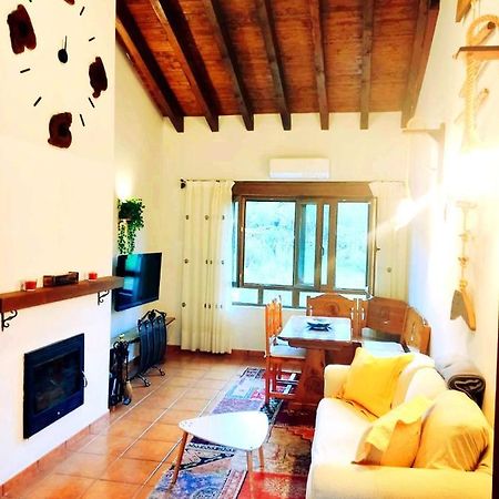 Апартаменты La Casita De La Montana Альба-де-лос-Карданьос Экстерьер фото